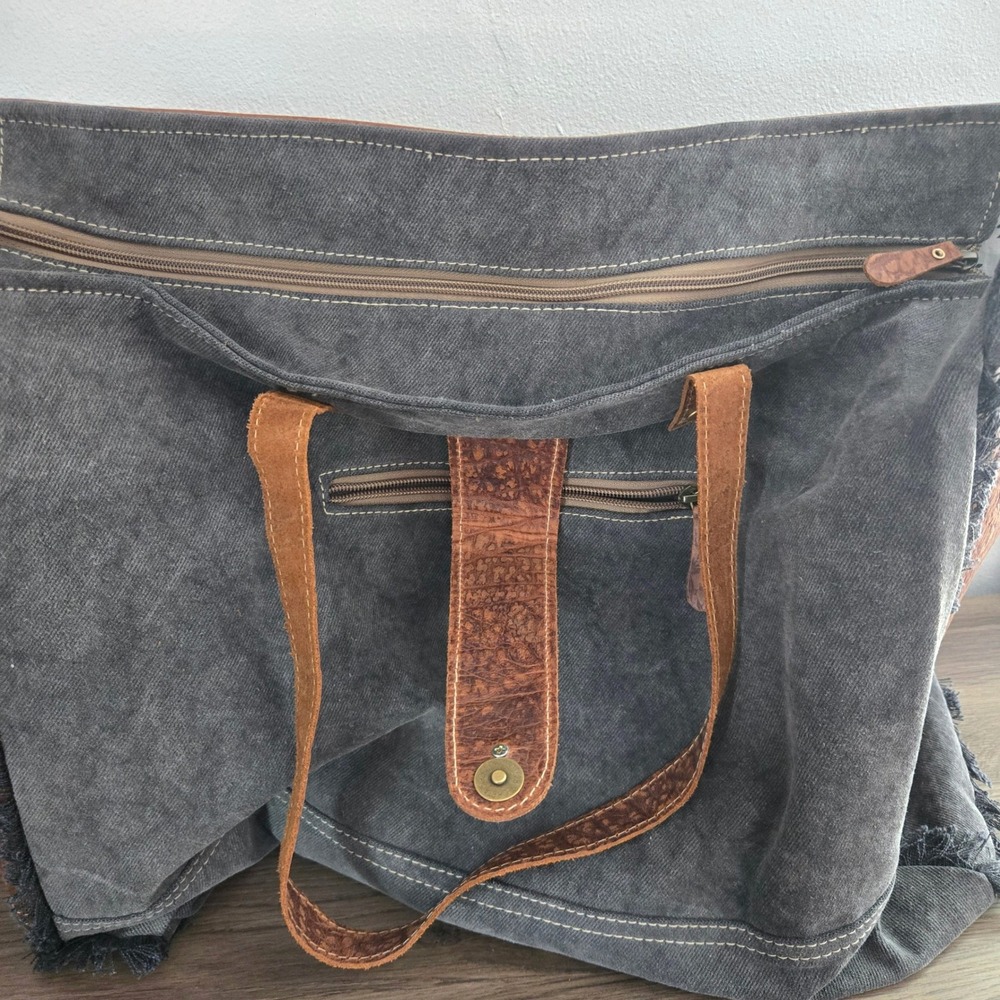 Myra Asher Weekender Bag Upcycled Canvas Hairon Leather Large Bag Boho Tote NWT - Picture 5 of 14